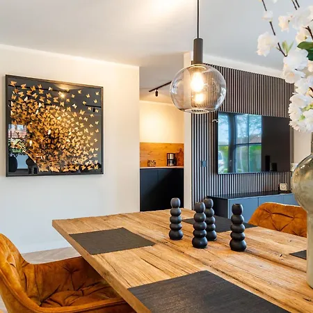 Kuestengold, Frisch Saniert Mit Garten Apartment