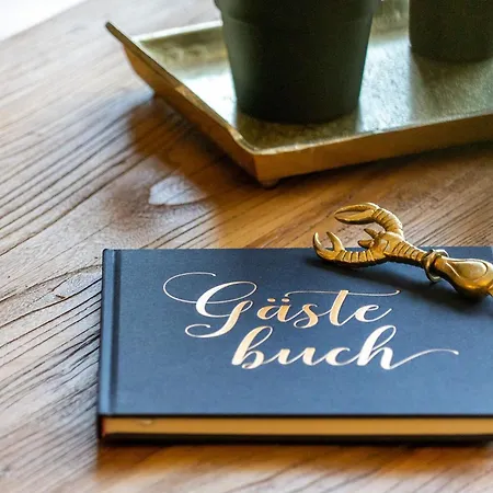 Lägenhet Kuestengold, Frisch Saniert Mit Garten