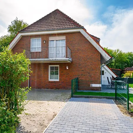 Kuestengold, Frisch Saniert Mit Garten Apartment *